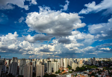 Por que a qualidade do ar em São Paulo é sempre precária?